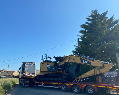 CAT 320 SOLD TO USA