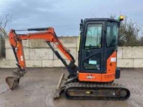 Image of a used Hitachi ZX26U-6 CLR