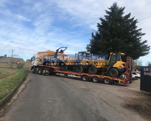 X2 MECALAC 6 MDX SOLD TO UK