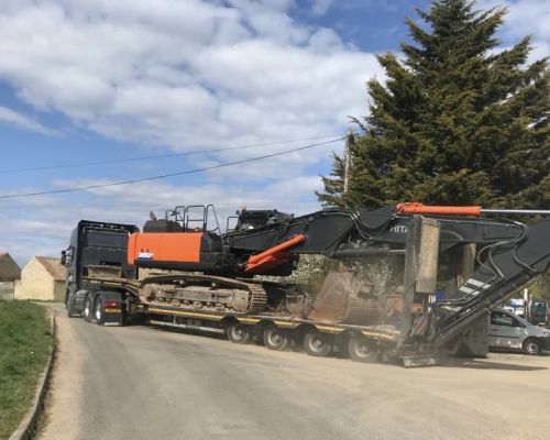 HITACHI ZX350 SOLD TO UK