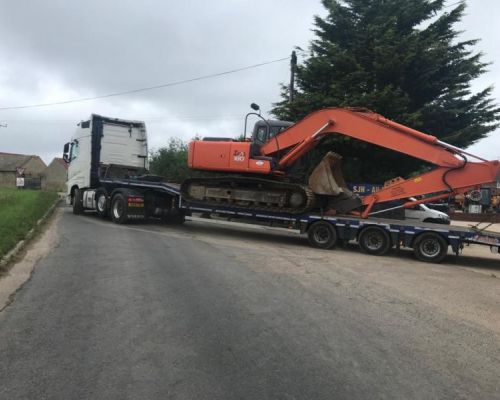 HITACHI ZX180LC SOLD TO UK