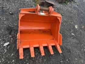 Image of a used Bucket 65mm Pin (12 - 16 Ton Excavator) NEW & UNUSED
