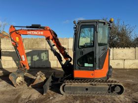 Image of a used Hitachi ZX33 U-5A CLR