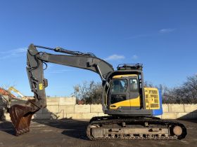 Image of a used Volvo ECR235 DL