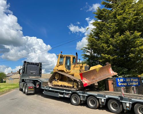CAT D4H SOLD TO UK