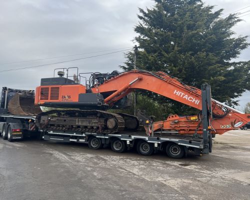 HITACHI 470 SOLD TO DUBAI