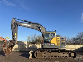 Image of a used Volvo ECR355 EL