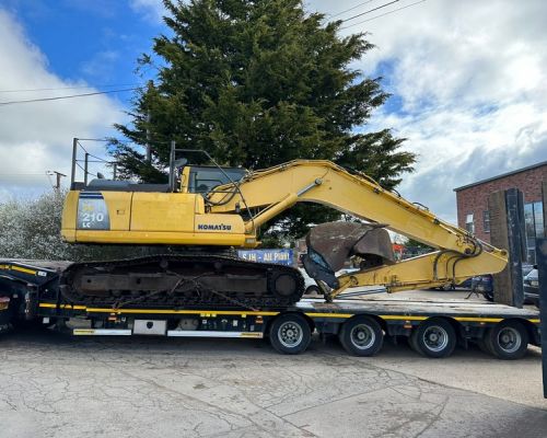 KOMATSU PC210 SOLD TO SAINT VINCENT