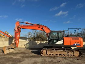 Image of a used Hitachi ZX210LC-6