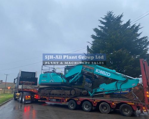 KOBELCO SK210 SOLD TO UK
