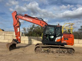 Image of a used Hitachi ZX130LCN-7