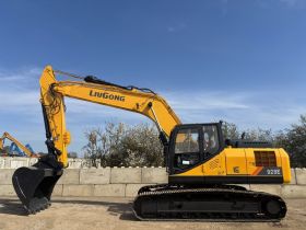 Image of a used Liugong CLG928E