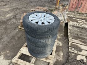 Image of a used FULL SET OF LAND ROVER WHEELS GREAT CONDITION