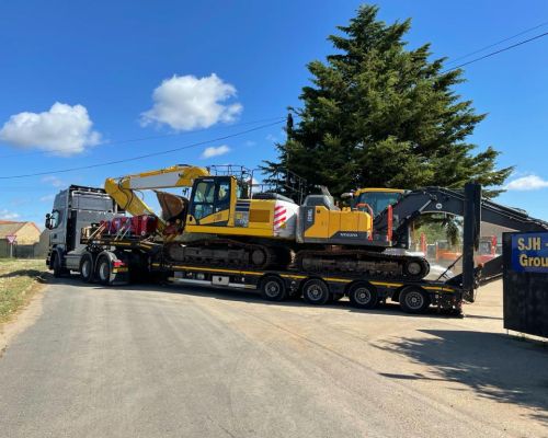 KOMATSU PC170 AND VOLVO EC140 SOLD TO UK