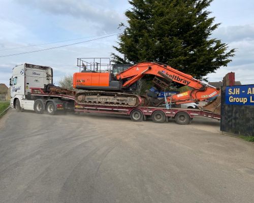 HITACHI ZX210 SOLD TO UK