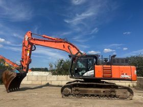 Image of a used Hitachi ZX490 LCH-6