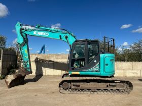 Image of a used Kobelco SK140SRLC-5