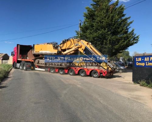 LIEBHERR R954 SOLD TO POLAND