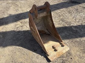 Image of a used Bucket 65mm Pin (12 - 16 Ton Excavator) 24 Inch