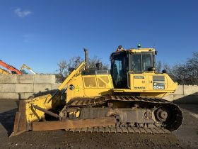 Image of a used Komatsu D65 PXI
