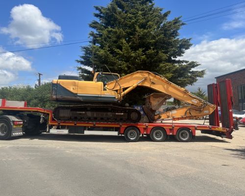 HYUNDAI 220 SOLD TO DUBAI