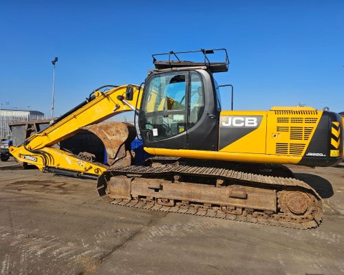 JCB JS220 SOLD TO GHANA