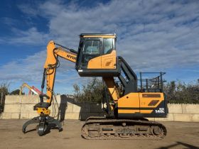 Image of a used Hyundai HX140 L