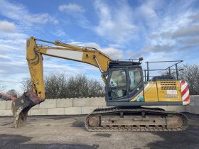 Image of a used Kobelco SK210LC-10