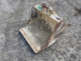 Image of a used Bucket 45mm Pin ( 5 - 8 Ton Excavator) 36 Inch