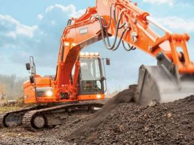 Image of a used Doosan DX225LC -3