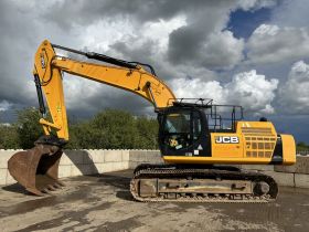 Image of a used JCB JS370 LC T4