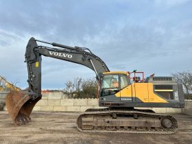 Image of a used Volvo EC380EL