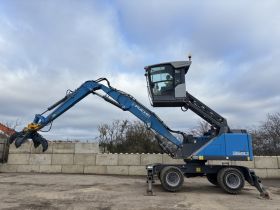 Image of a used Fuchs MHL320 F Scrap Handler