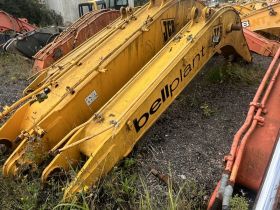 Image of a used JCB BOOM FOR JCB 220